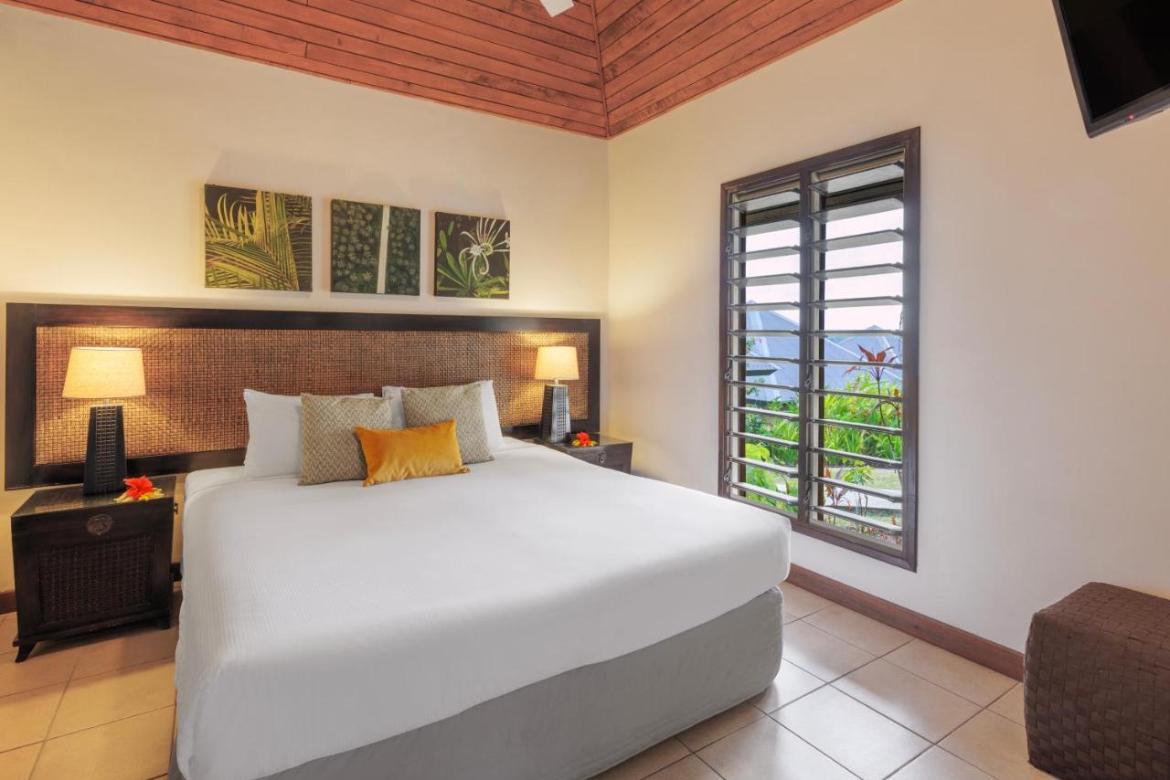 Mangoes Resort (Adults Only) Port Vila Exterior photo
