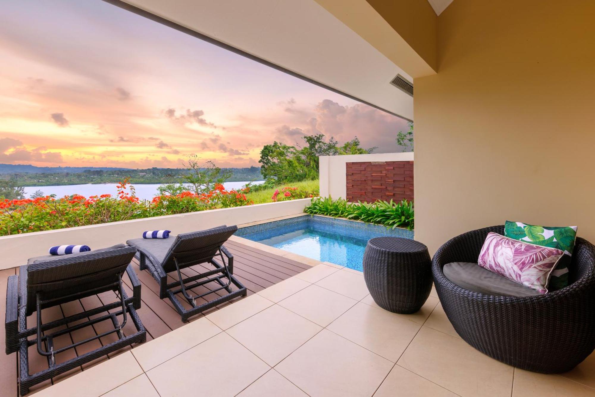Mangoes Resort (Adults Only) Port Vila Exterior photo