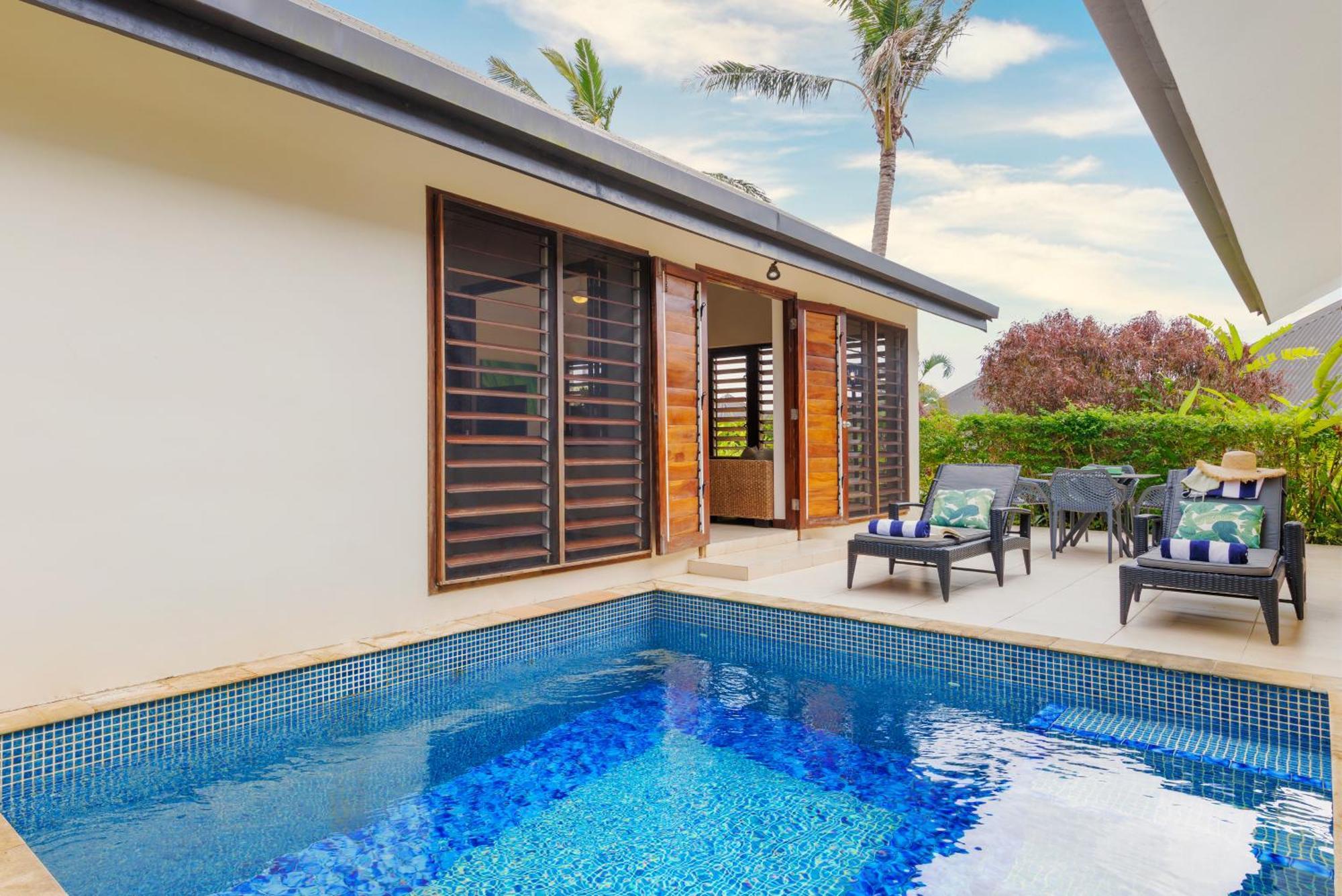 Mangoes Resort (Adults Only) Port Vila Exterior photo